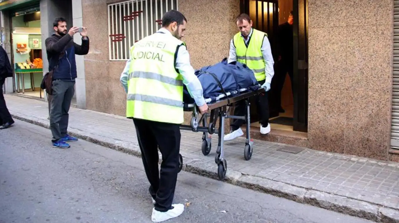 España: apuñaló 143 veces a dos ancianos sordomudos y piden 55 años de cárcel