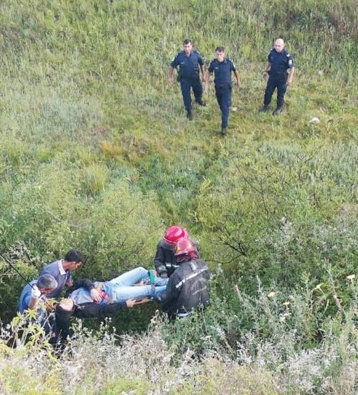 Accidente: chocaron y  cayeron desde el Puente Alvear 