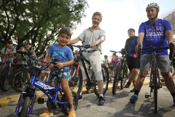 Reprogramación para la bicicleteada nocturna