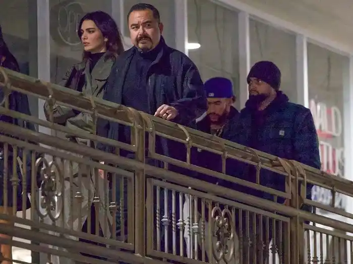 Kendall Jenner y Bad Bunny trataron de despistar pero no pudieron. Foto cortesía TMZ/Backgrid