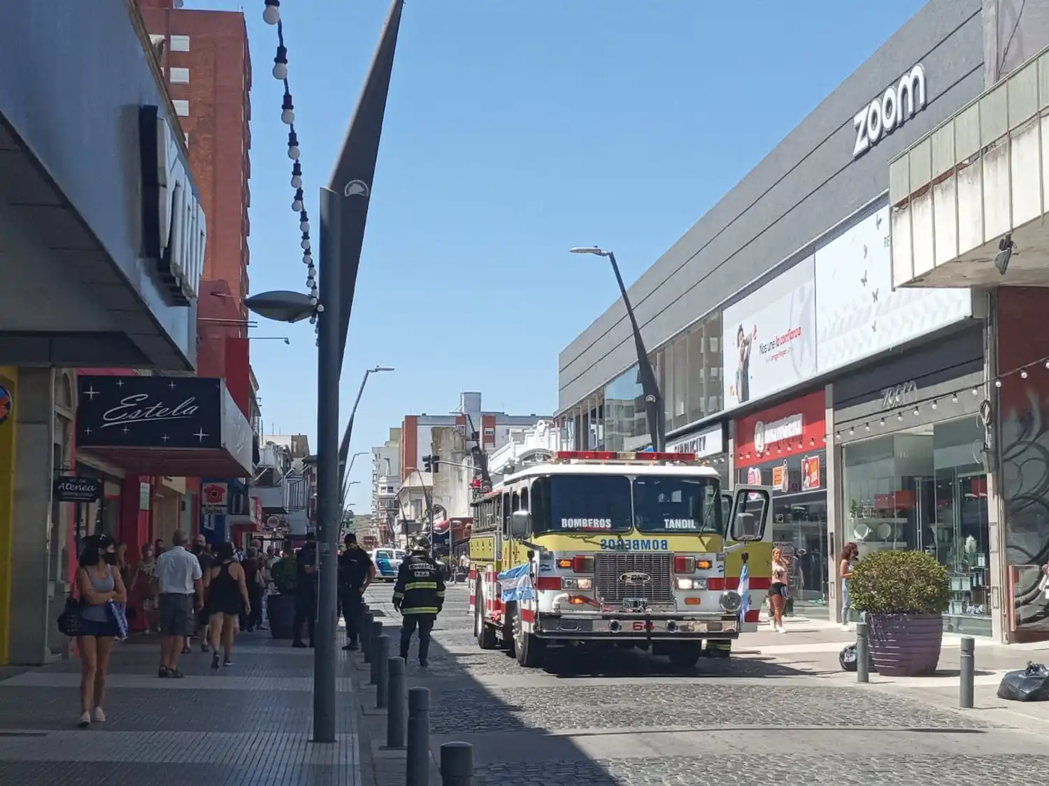 Bomberos sofocaron un principio de incendio en una vivienda de 9 de Julio al 600