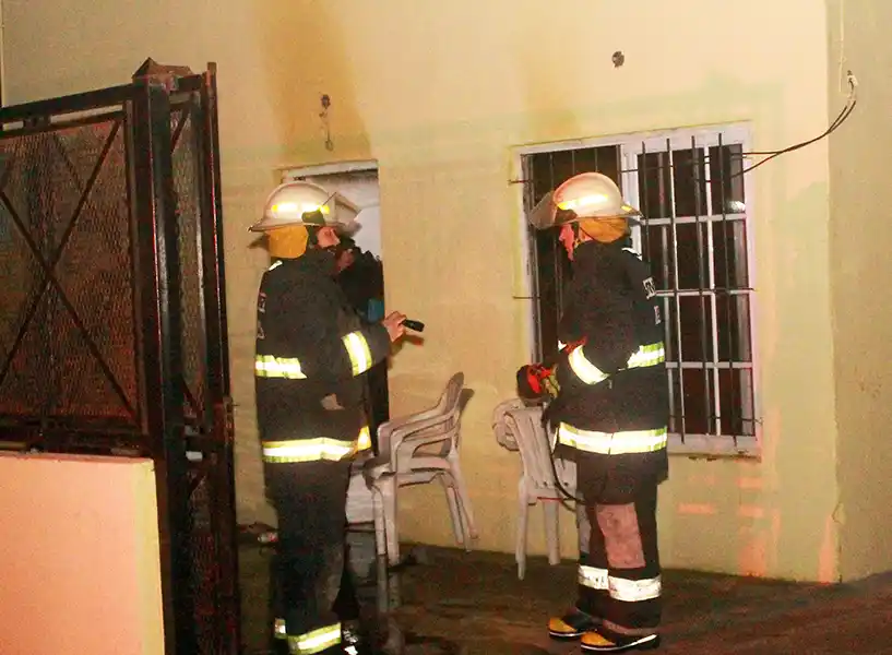 Un incendio afectó una casa pero no se registraron heridos