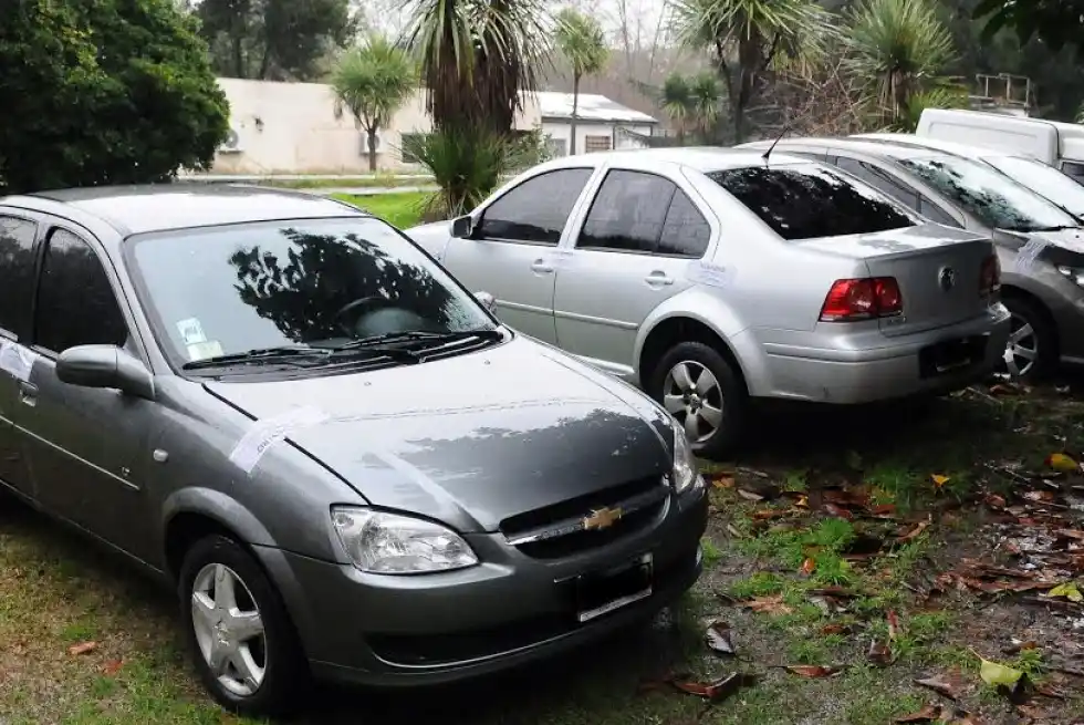 Para el Municipio, "hay una cantidad considerable de remises ilegales"