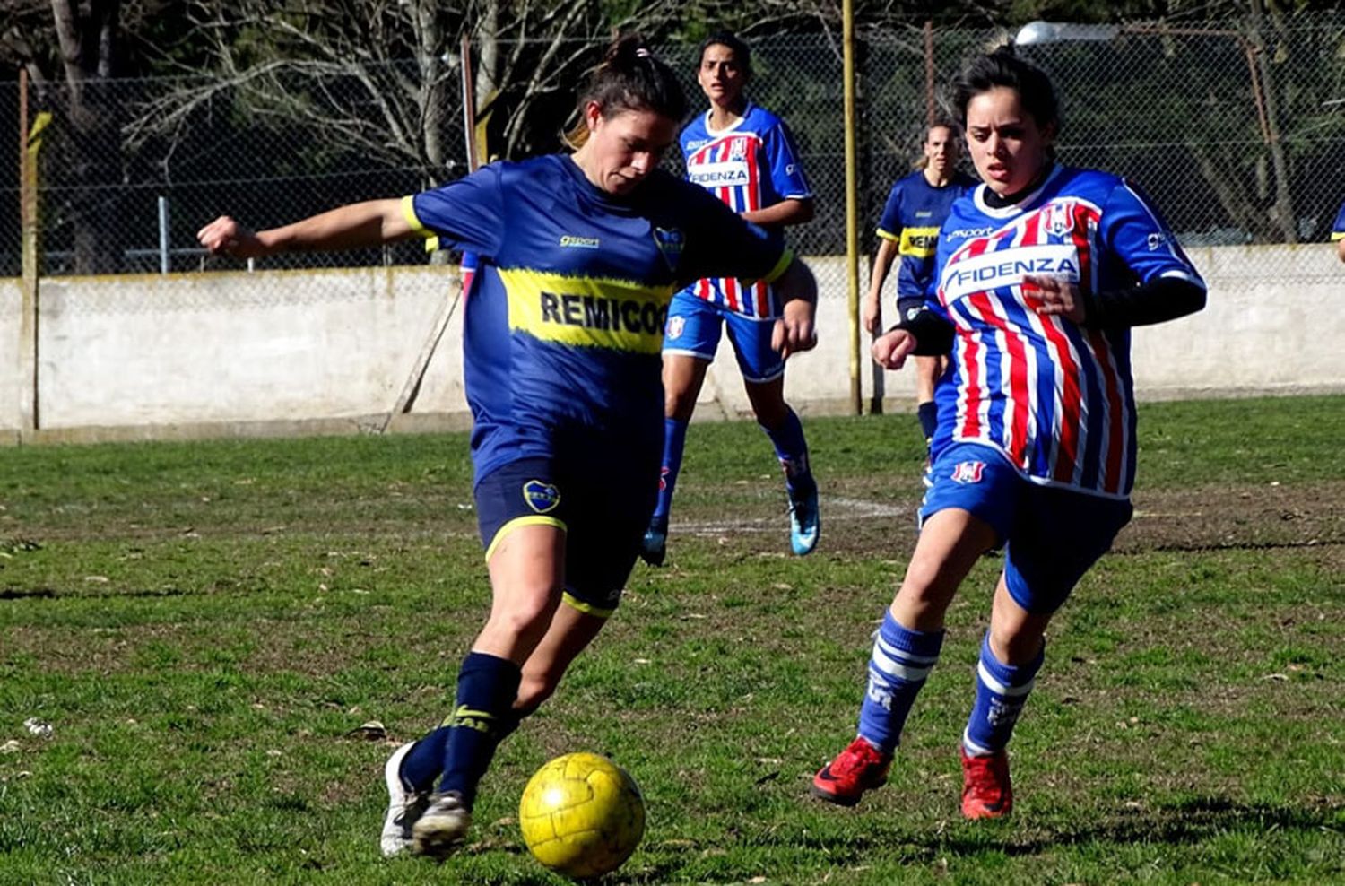 Las chicas arrancaron a puro gol