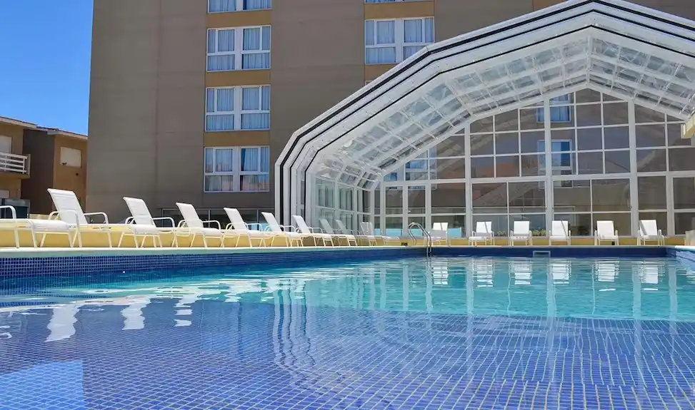 El hotel Oscar Lescano de Punta Mogotes