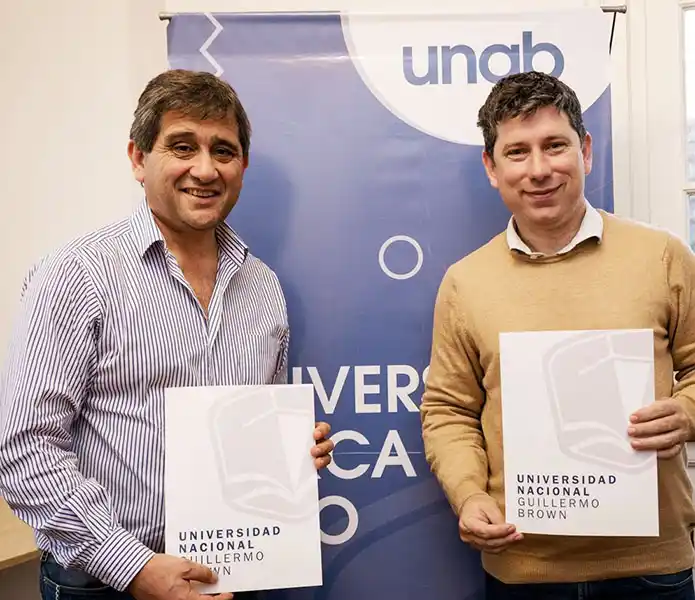 Firma de convenio para ampliar la oferta educativa