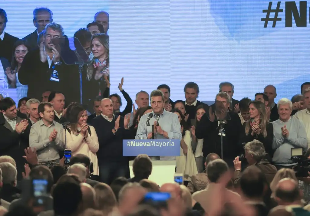 Massa ratificó su candidatura presidencial y abrió la negociación con el kirchnerismo
