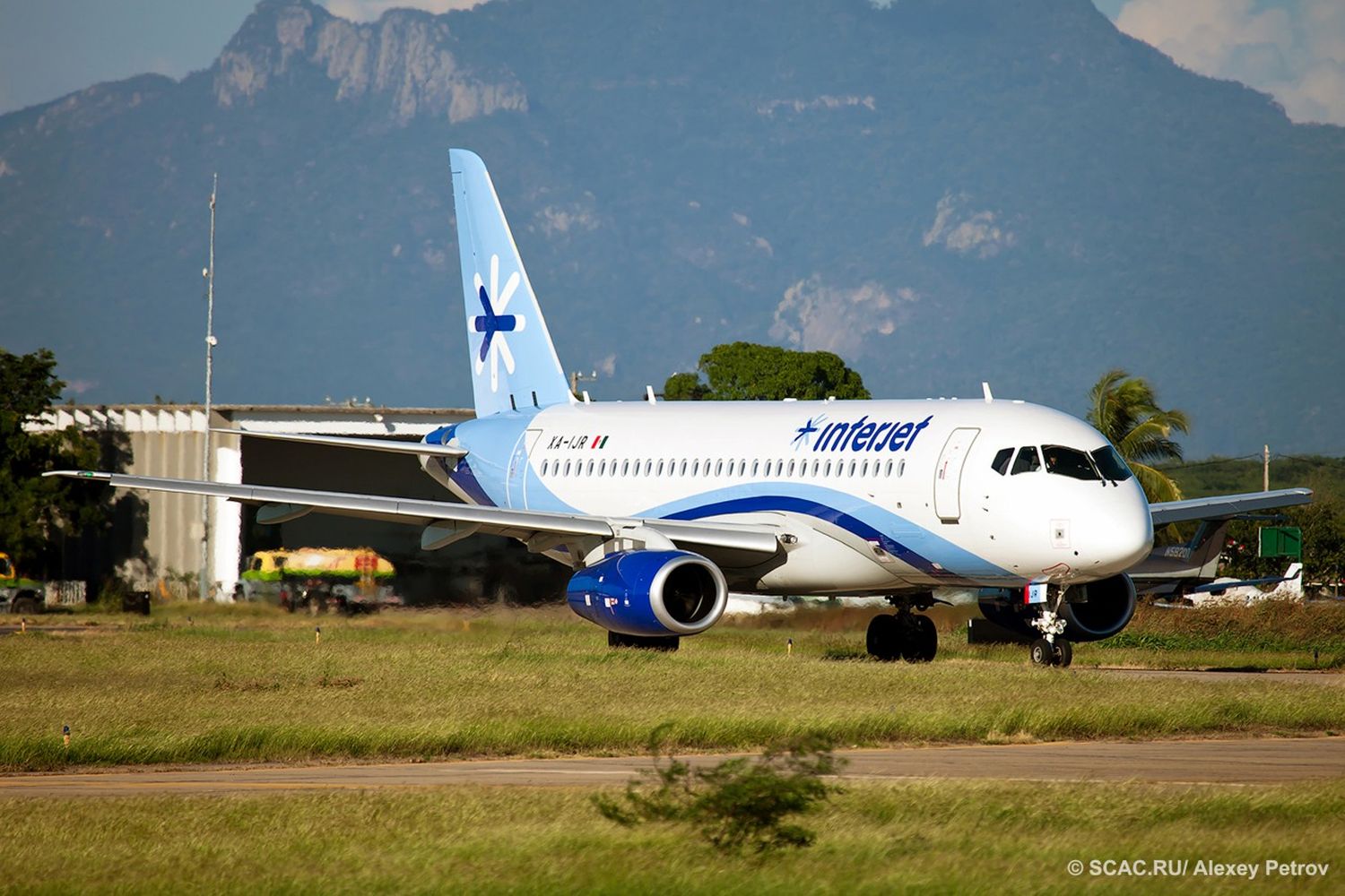 Frente al abismo: Interjet cancela sus vuelos hasta fin de año