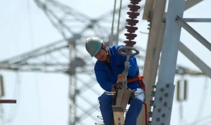 Cammesa comenzó a reducir la energía a las distribuidoras provinciales con deudas