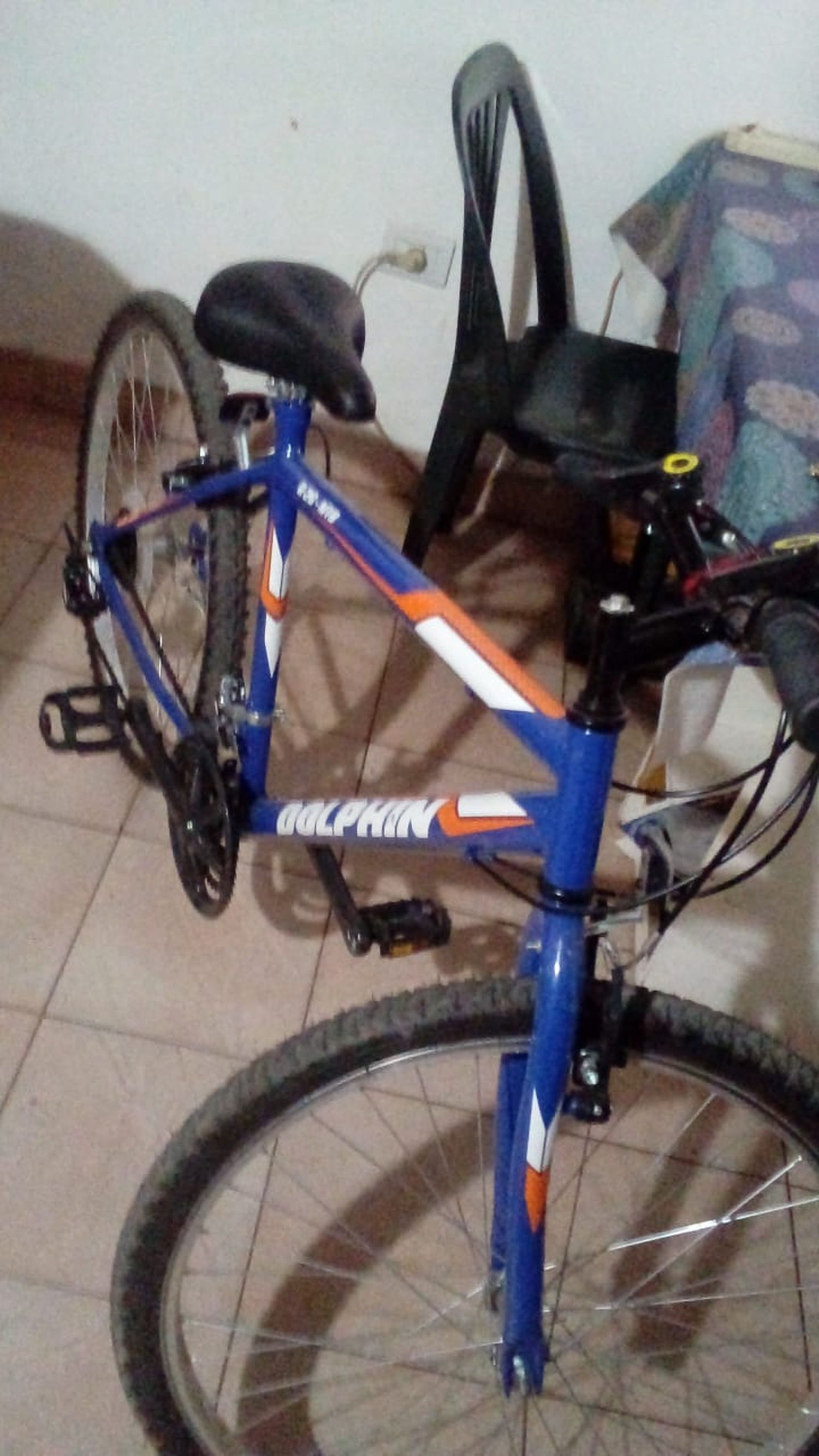 Lo operaron del corazón y ahora ofrece su bicicleta para poder pagar los remedios