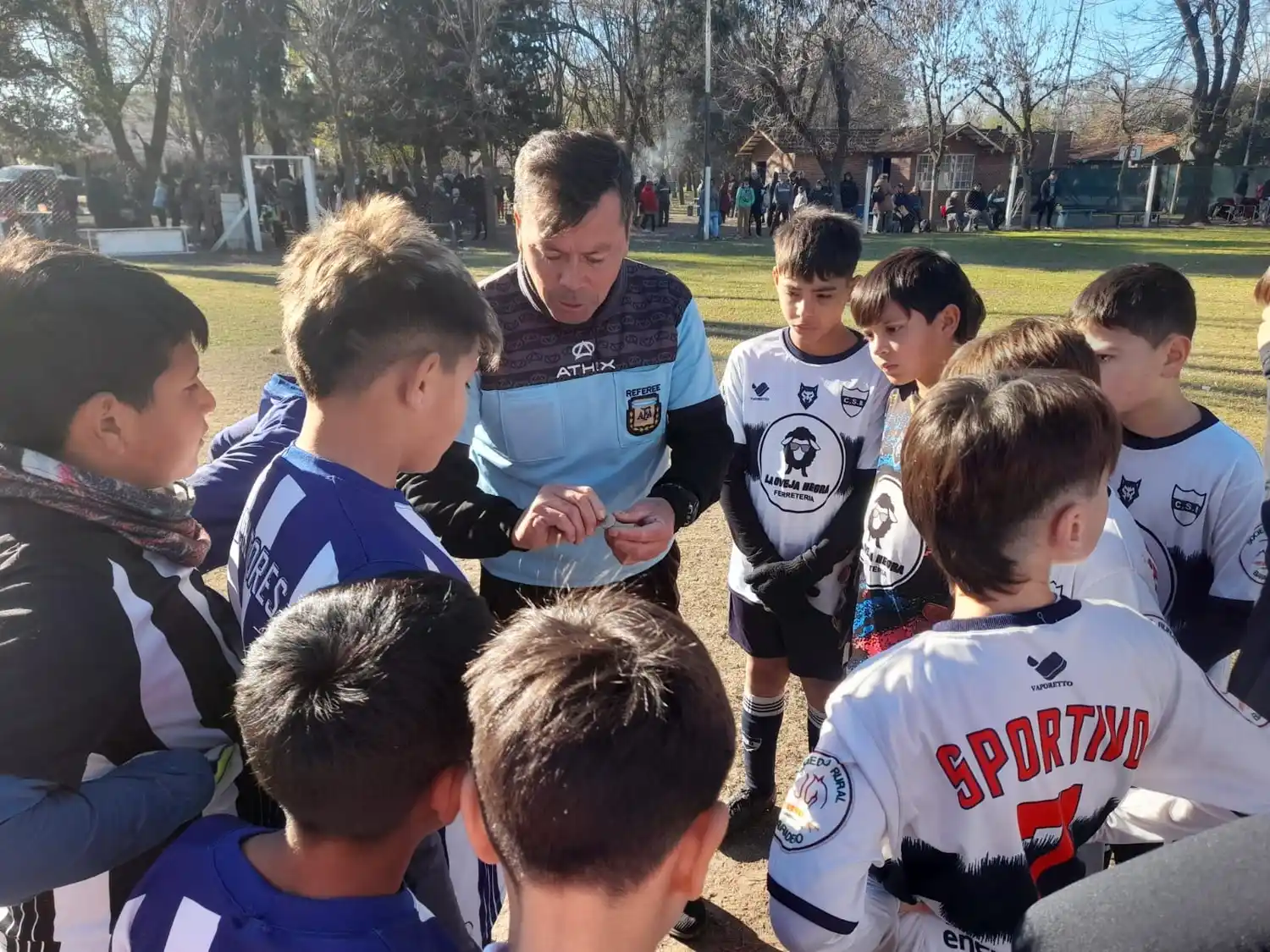 El fútbol infantil jugará el sábado el domingo. Foto: La Opinión.
