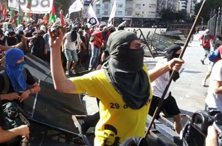 Fiscal pidió que detenidos en protestas no sean excarcelados