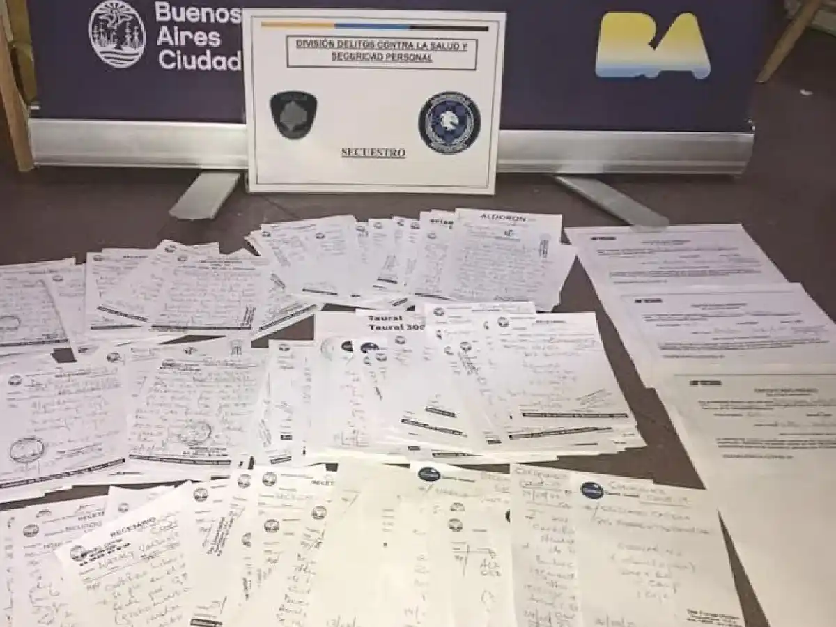 Imputaron a una neurocirujana por vender recetas y certificados médicos en Facebook 