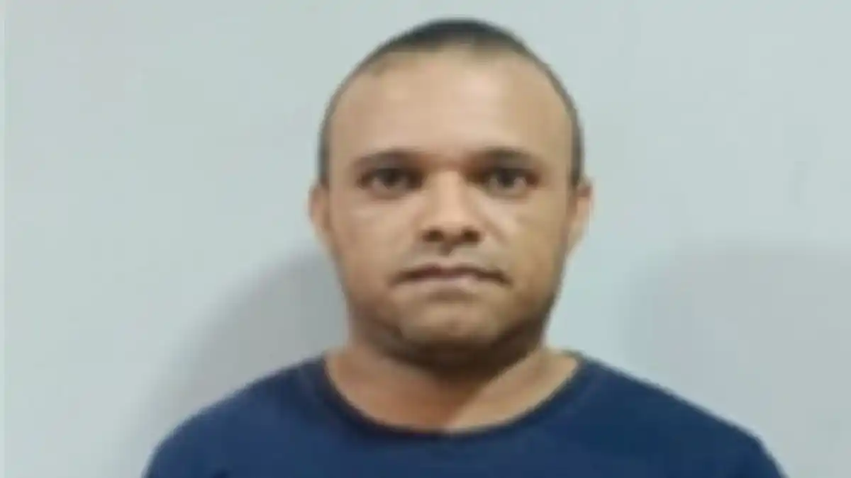 ESTE SUJETO AGREDÍA constantemente a su progenitora: los vecinos lo denunciaron y está detenido