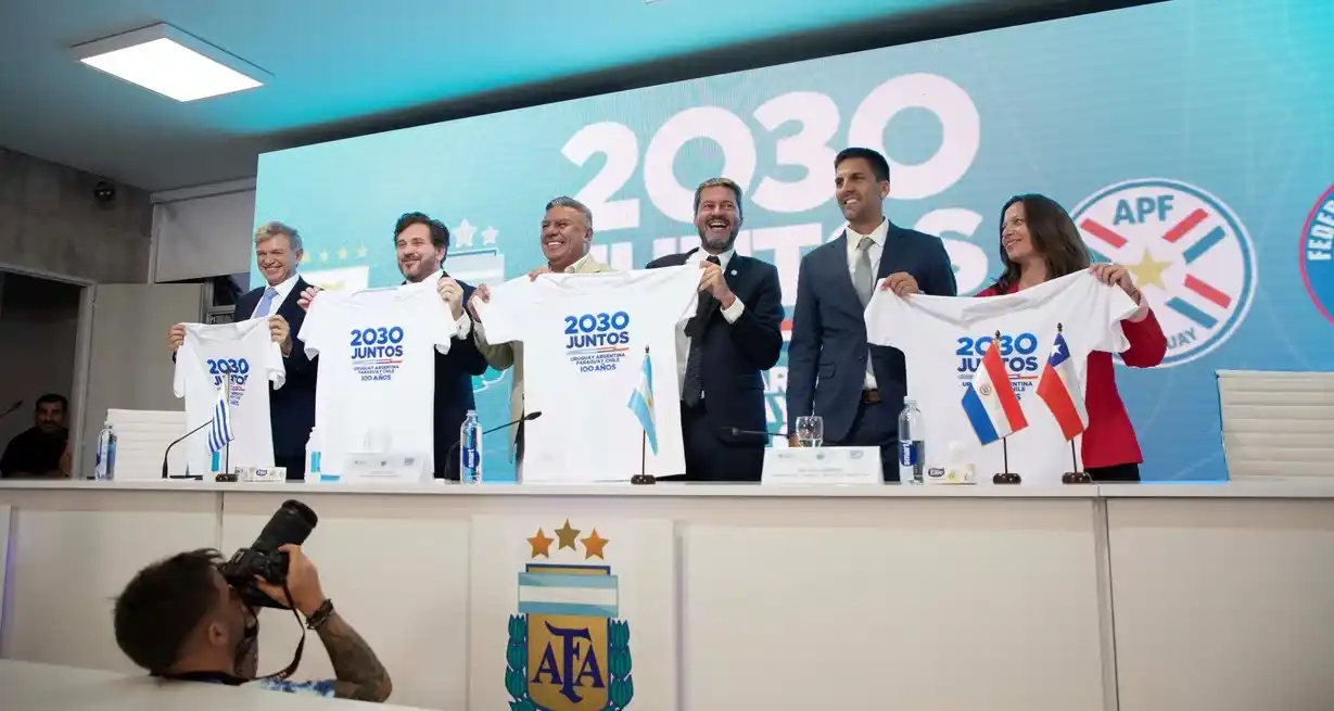El año pasado, en el Predio Deportivo Lionel Andrés Messi, se llevó a cabo una conferencia de prensa con motivo de la candidatura en conjunto. Créditos: Xinhua