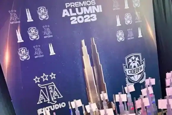 Premios Alumni 2023: un jugador de Atlético Rafaela fue premiado como el Jugador Destacado de la Primera Nacional