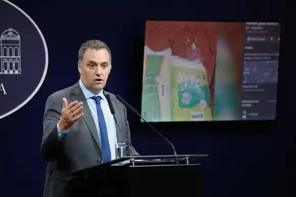 El Gobierno anunció un nuevo sistema de entrega de pañales sin intermediarios para los afiliados a PAMI