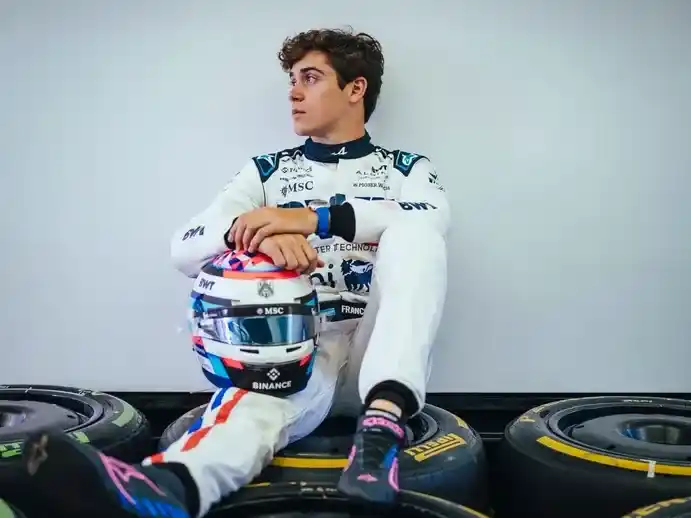 Franco Colapinto corre éste fn de semana en Bélgica.