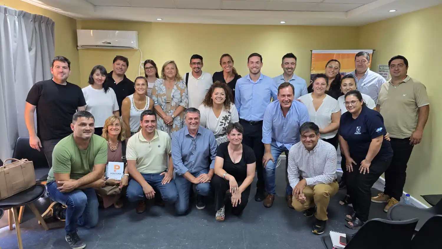 Autoridades provinciales, municipales y representantes de localidad del departamento participaron en La Francia del lanzamiento de la Red Emprededora San Justo