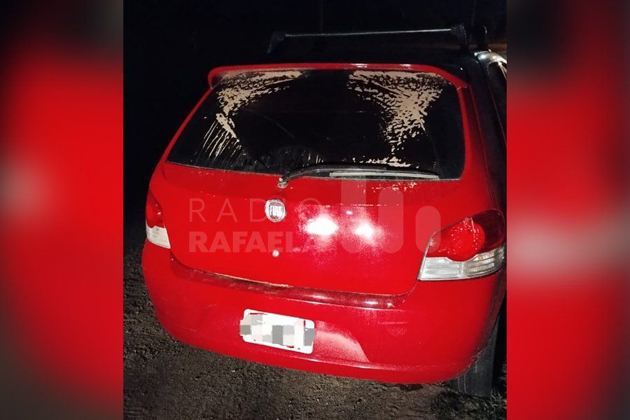 Llegó en bici y robó un auto a plena luz del día: encontraron el vehículo en Sauce Viejo