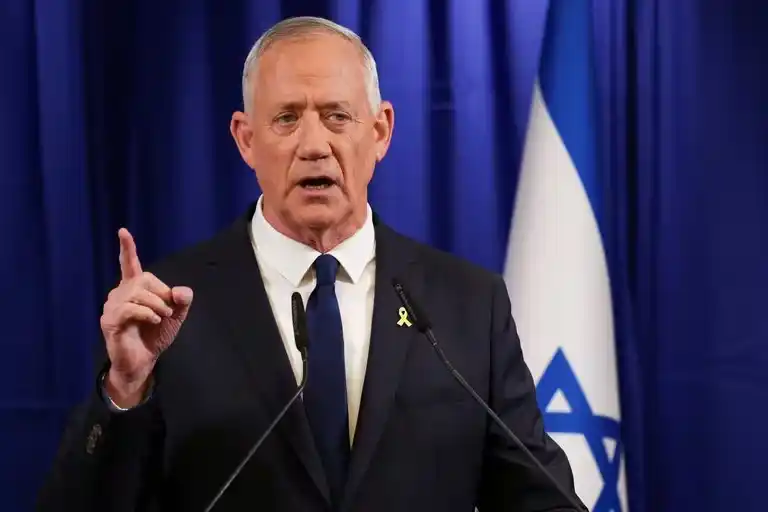 Netanyahu le reprochó que es “el momento de unir fuerzas” y no de abandonar debido a desavenencias sobre la gestión de la guerra en Gaza.