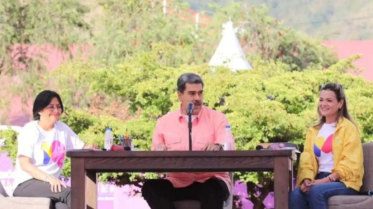 Nicolás Maduro: «Los Apellidos nos quieren llevar al escenario de violencia de Haití»