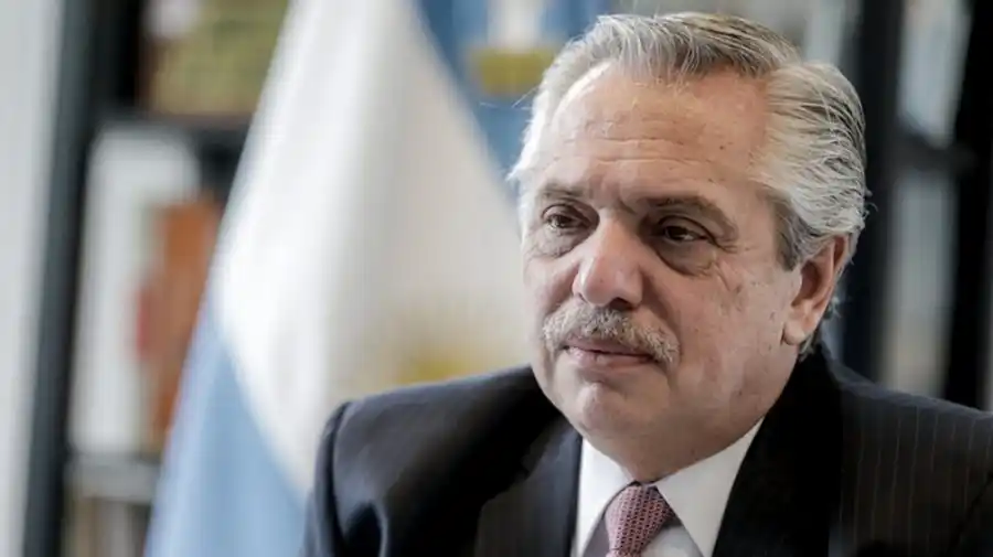 Fernández exhortó a "investigar sin demoras" las maniobras "inadmisibles" de espionaje interno