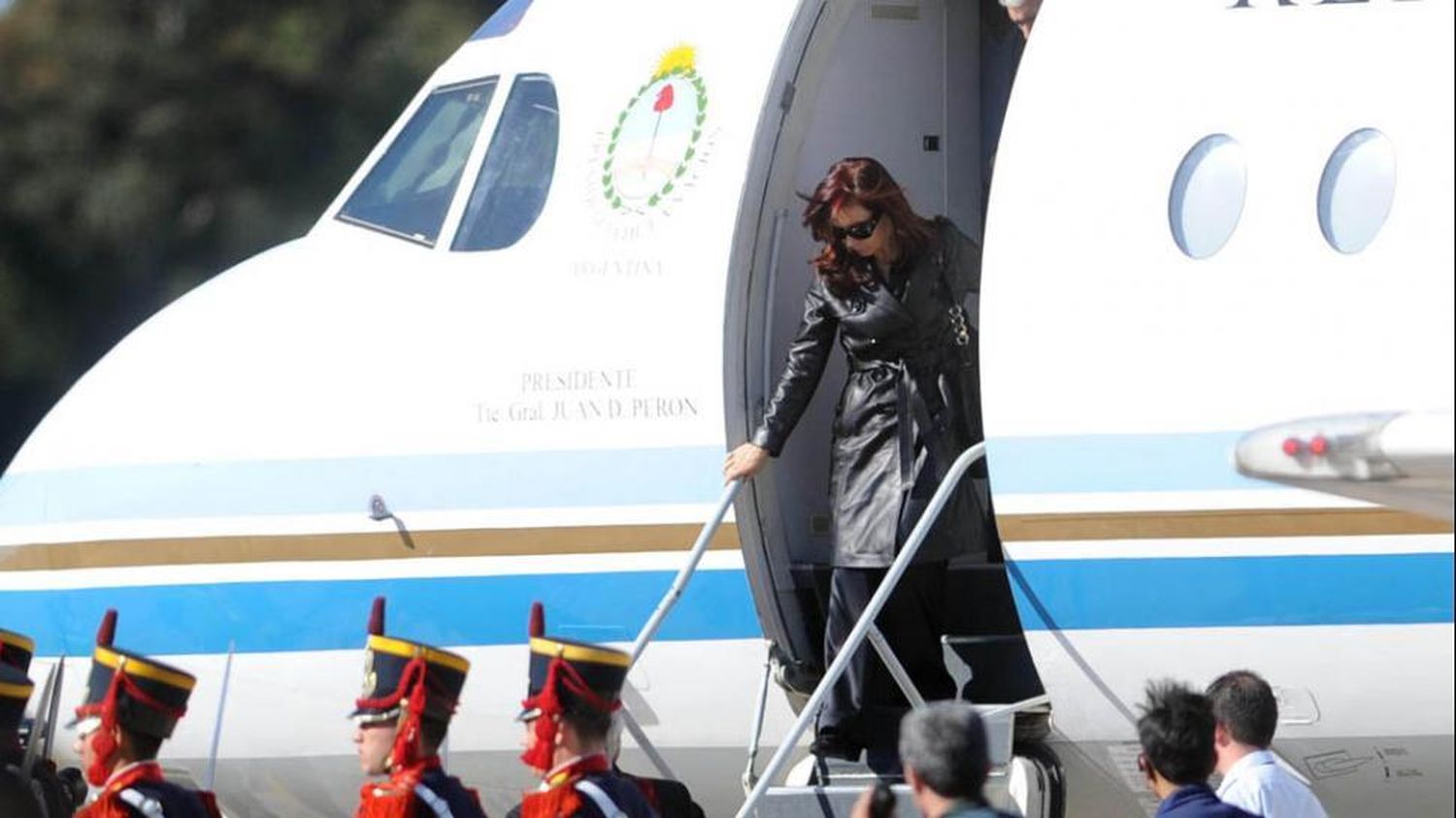 Cristina viaja a El Calafate para pasar Navidad junto a Máximo y Florencia