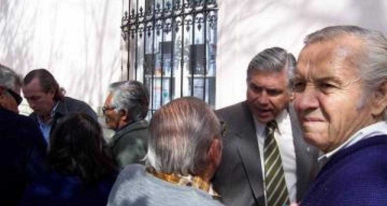 Siguen los atropellos en el PAMI