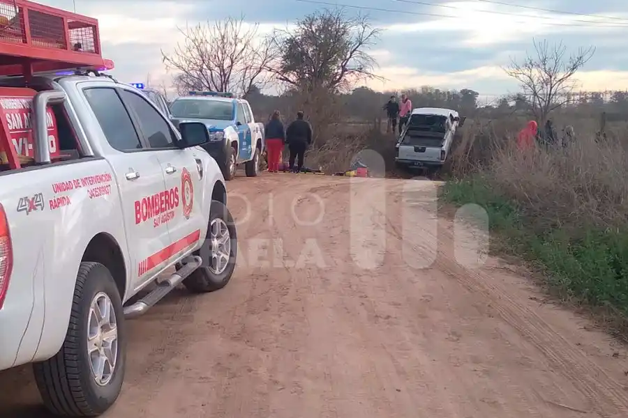 No vio que se terminaba el camino y se pasó de largo