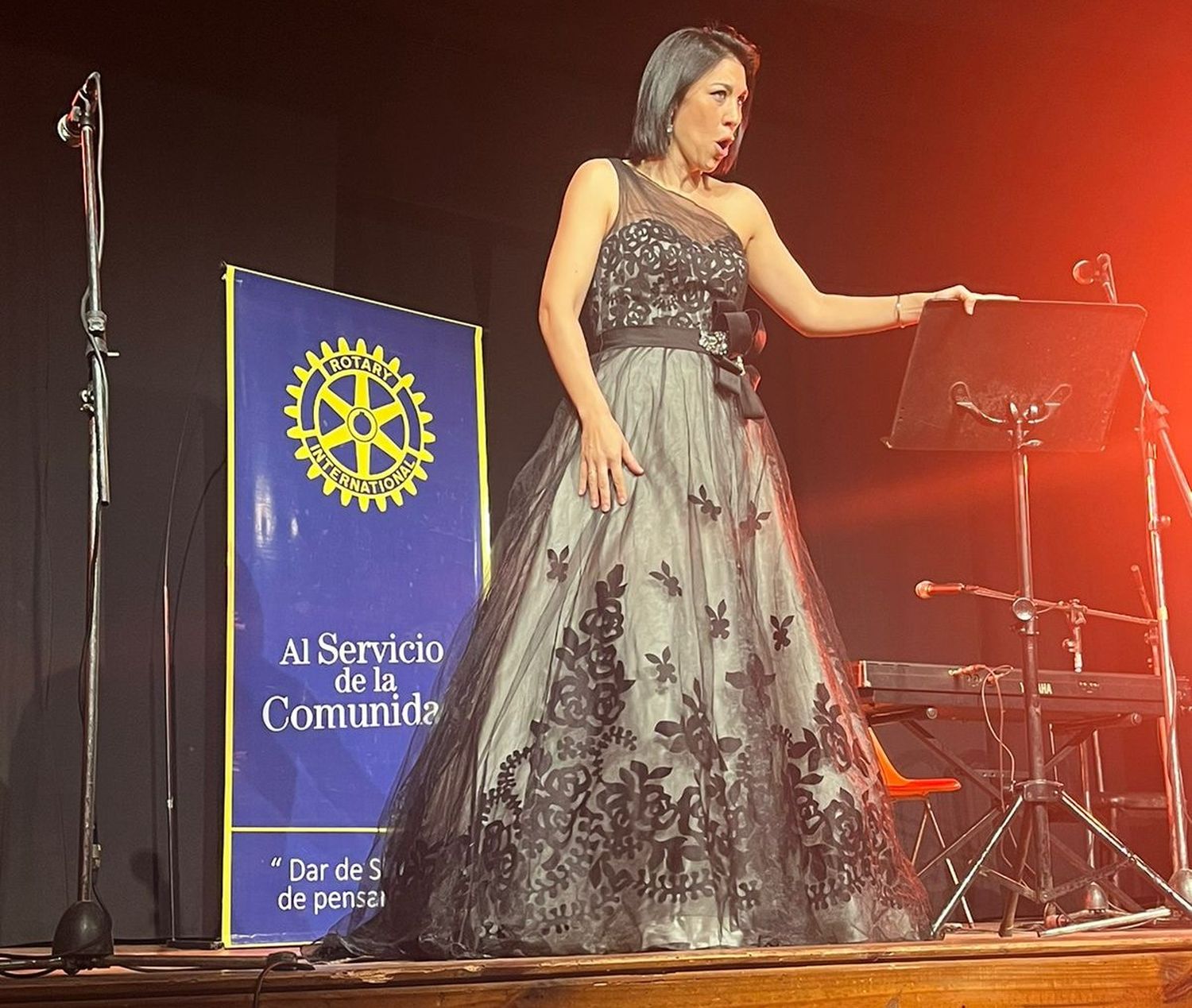 La soprano Daniela Ratti sobresalió en el escenario del teatro rufinense.