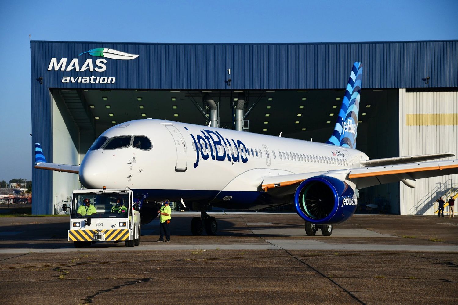 JetBlue pone fecha para su primer vuelo con el A220