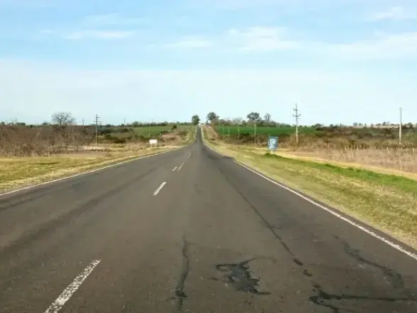 Cuatro fallecidos tras el choque entre dos camionetas en Corrientes, en la ruta nacional 12.
