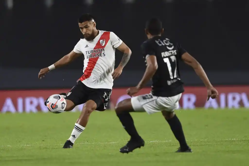 River arriesga mucho en una incómoda visita a Colombia