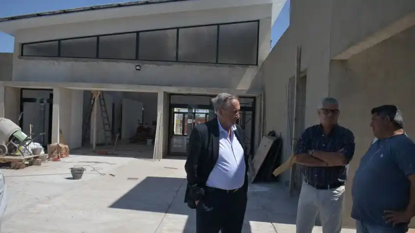 Lunghi supervisó avances de la obra del Espacio Nido
