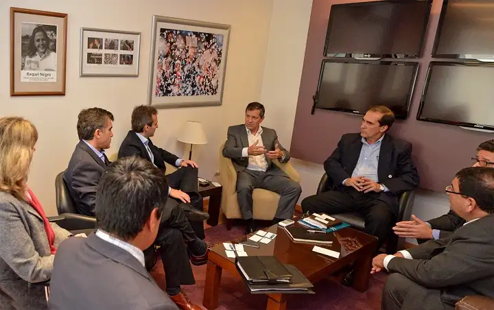 El Gobierno multó a Telecom y logró resarcimiento para usuarios