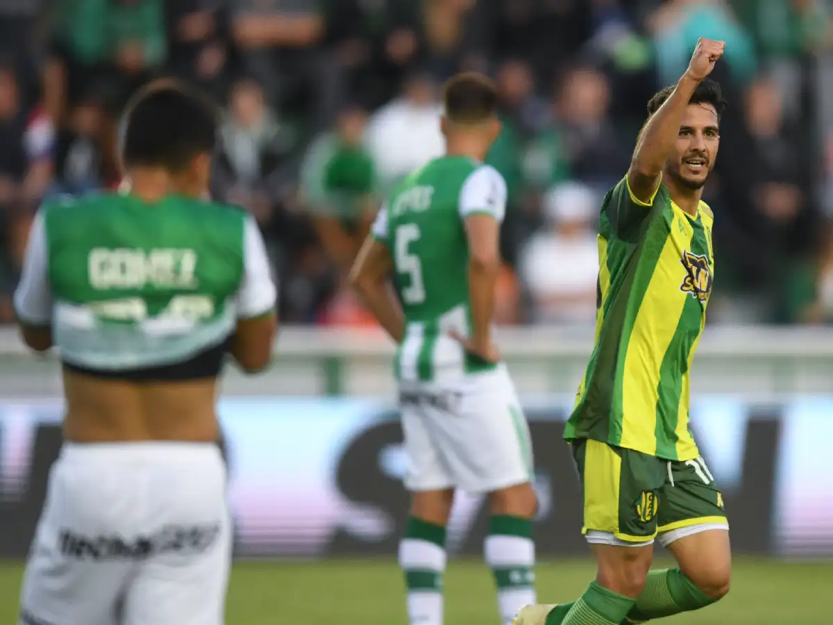 Aldosivi ganó un duelo clave por la permanencia