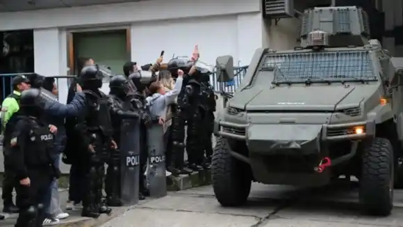 Exvicepresidente de Correa fue recluido en cárcel de máxima seguridad en Guayaquil, ¿quién es Jorge Glas?