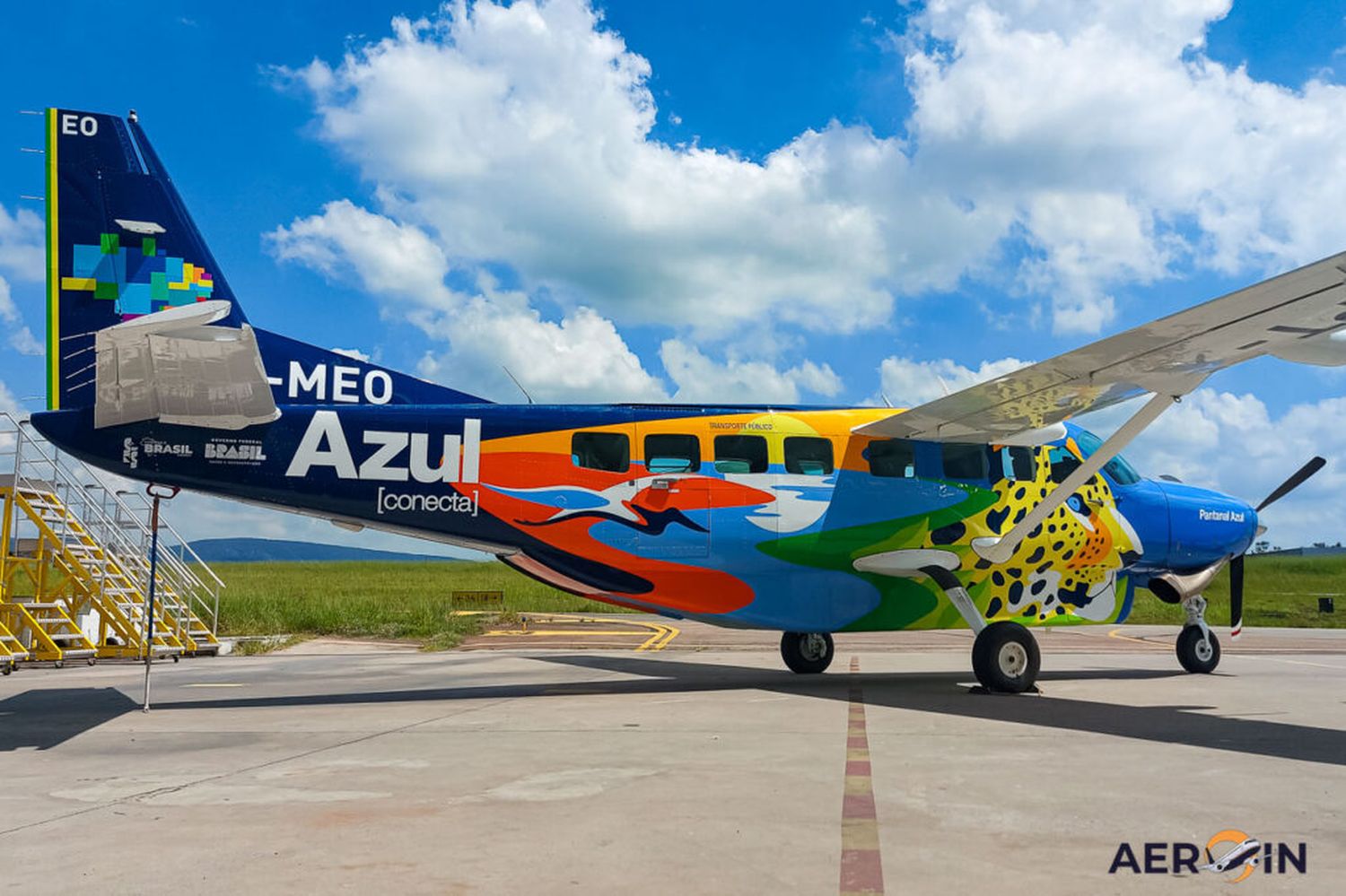 Azul presented the new livery of one of its Cessna Grand Caravan