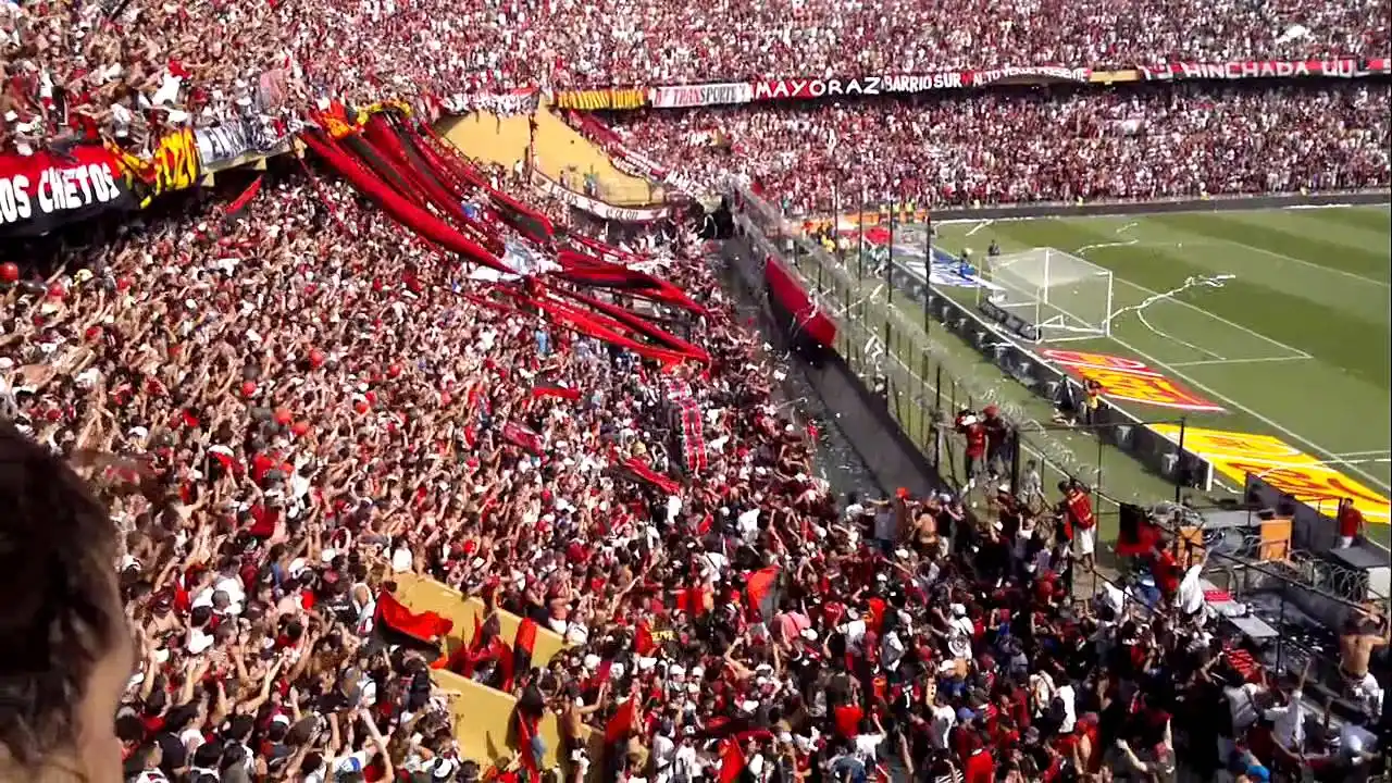 Colón – Patronato, sin hinchada visitante