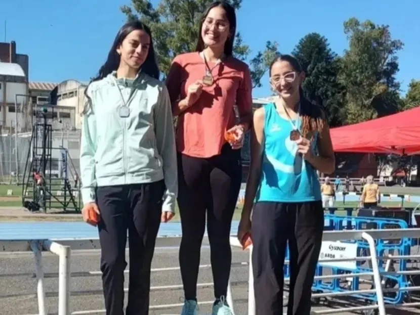 Valentina Okon se quedó con el oro en Salto en largo en el Provincial U20.Foto:CRAS