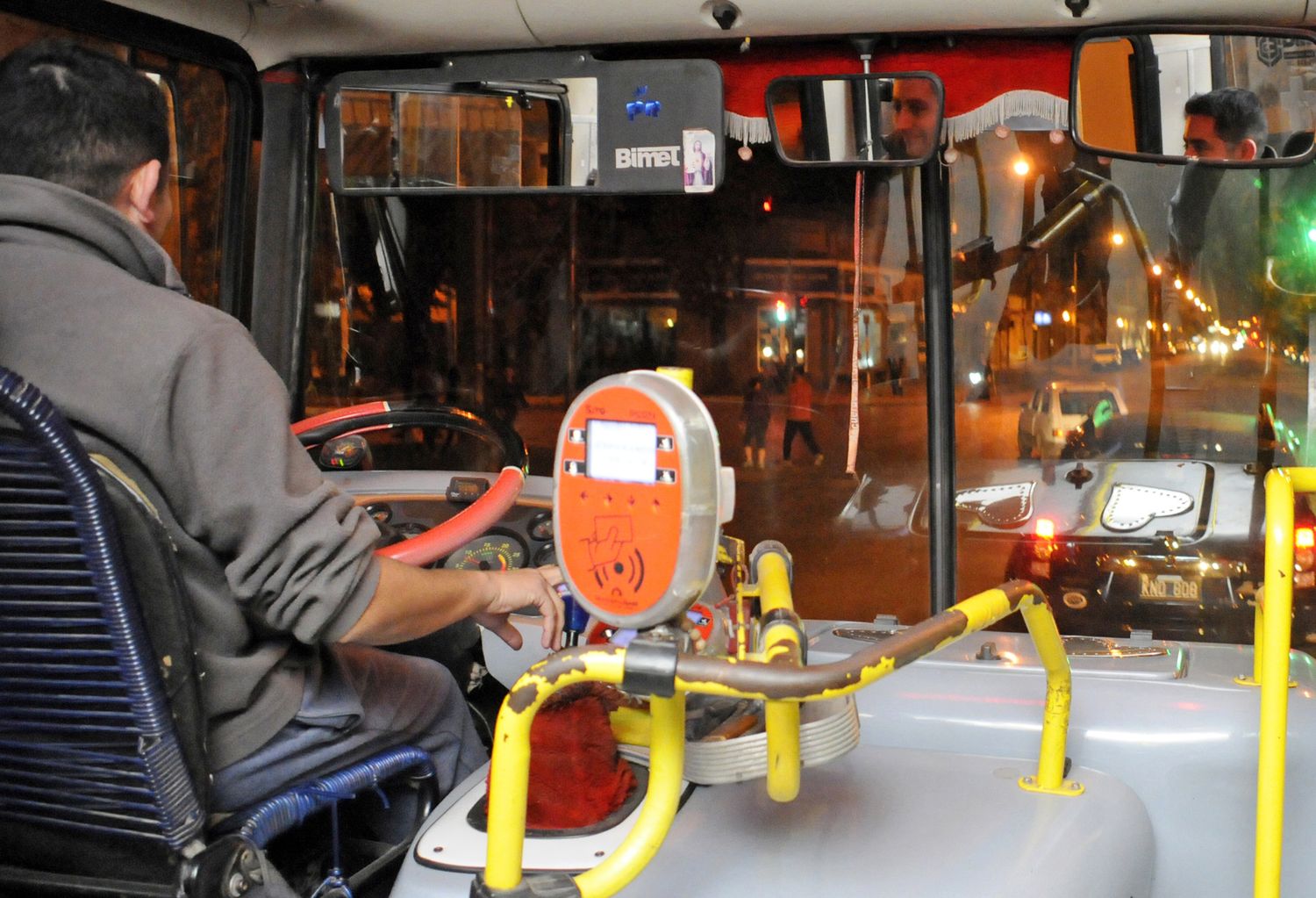 En un mes dejará de usarse la tarjeta SUMO en el transporte, pero su uso aún predomina en la ciudad