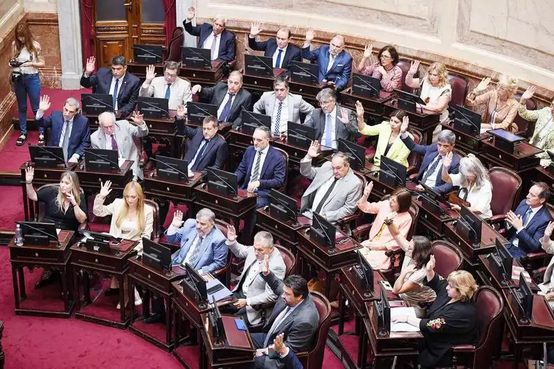 En sesión preparatoria, el Senado de
la Nación ratificó a sus autoridades