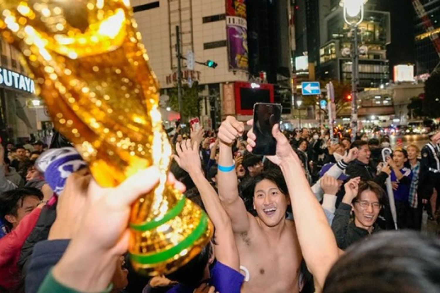 Video: el llamativo festejo en las calles de Tokio, luego de la victoria sobre Alemania