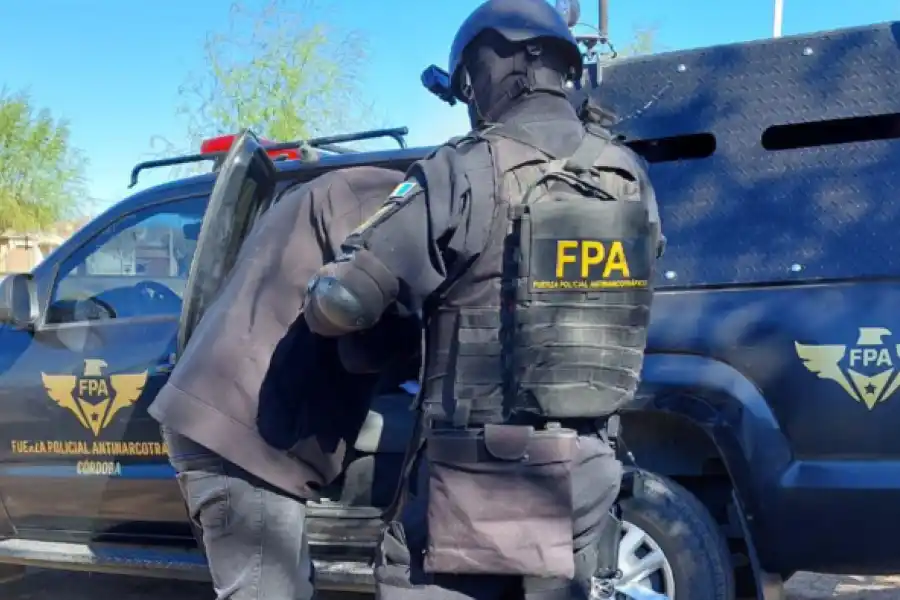 Viajaban con más de 15 pastillas de éxtasis, hasta que los paró la Policía Caminera en Ruta 36