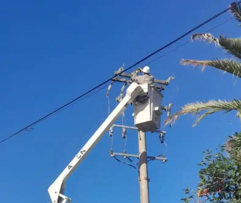 Durante toda la mañana, cinco barrios de la ciudad no tendrán luz