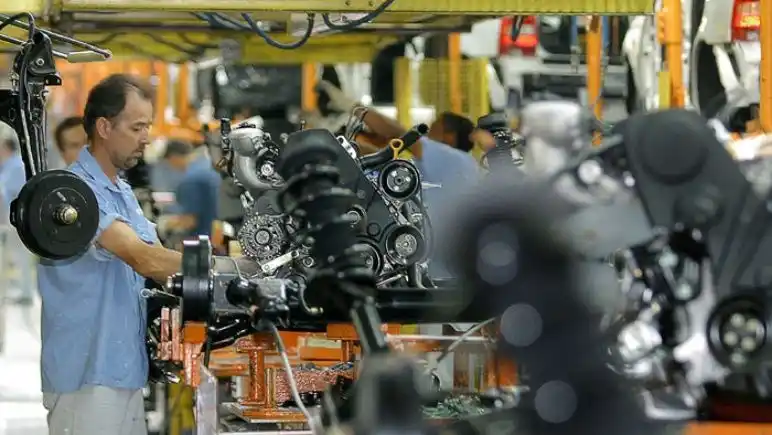 La capacidad instalada de la industria subió al 56,9% en diciembre