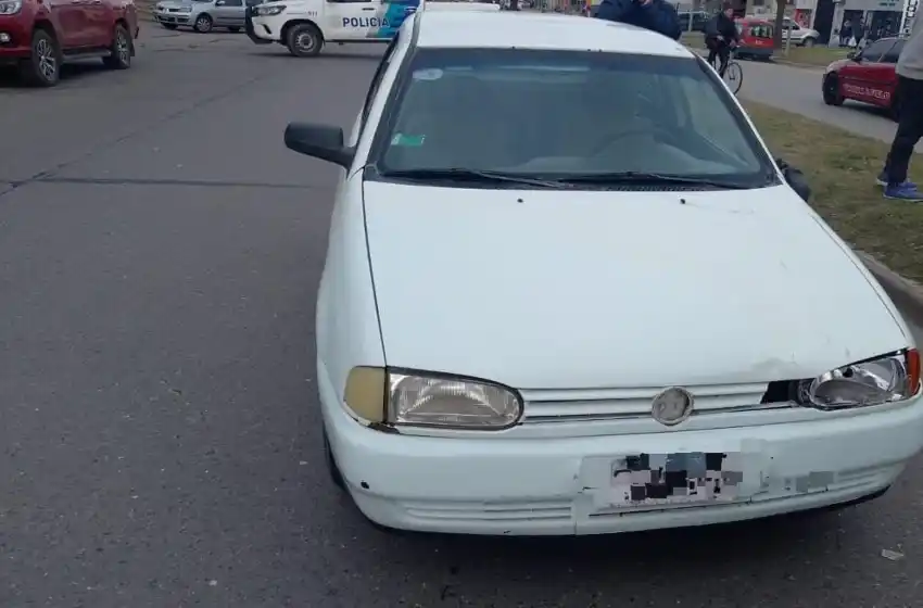 Dos menores heridos tras ser atropellados por un auto en avenida Colón