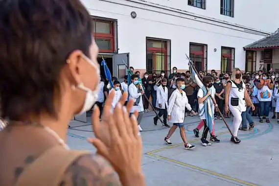 Denuncian adoctrinamiento en escuelas de Quilmes