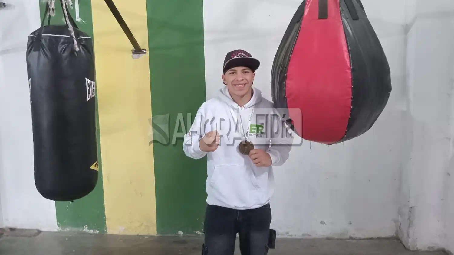 Tiziano Hermosilla durante la entrevista en el gimnasio del club Sarmiento.